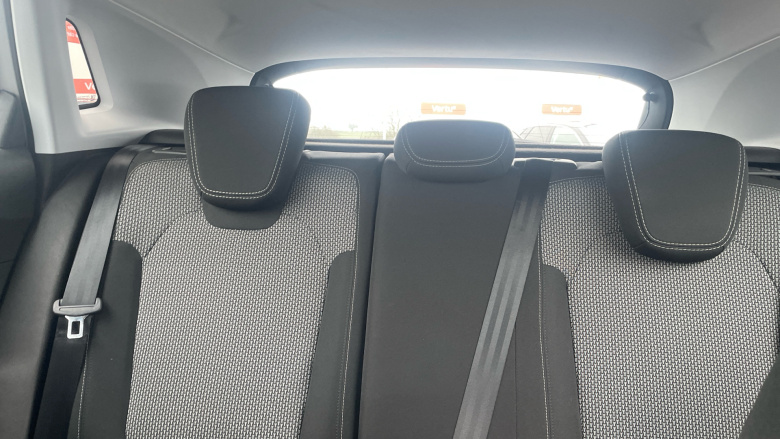 Vauxhall Grandland 1.2 Turbo SE 5dr Petrol Hatchback